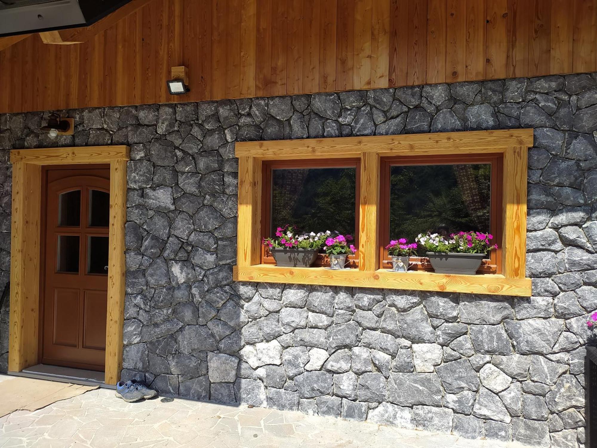 Chalet Navauce Raveo Esterno foto