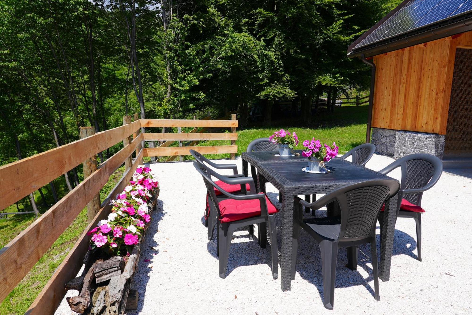 Chalet Navauce Raveo Esterno foto