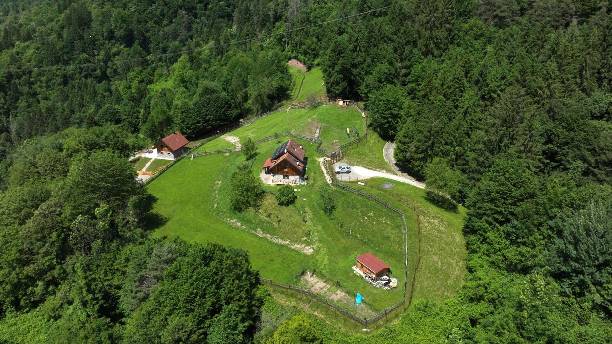 Chalet Navauce Raveo Esterno foto