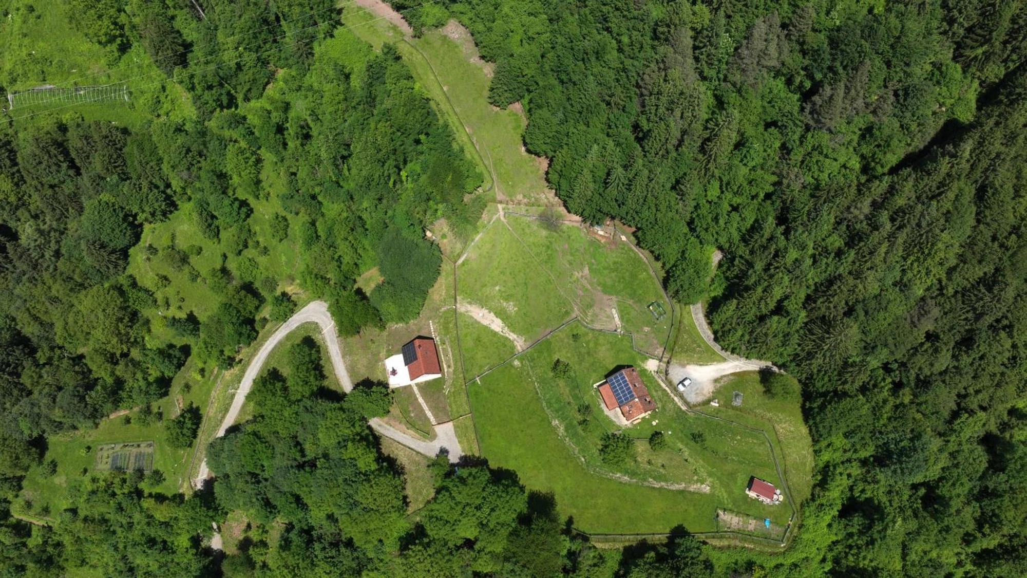 Chalet Navauce Raveo Esterno foto