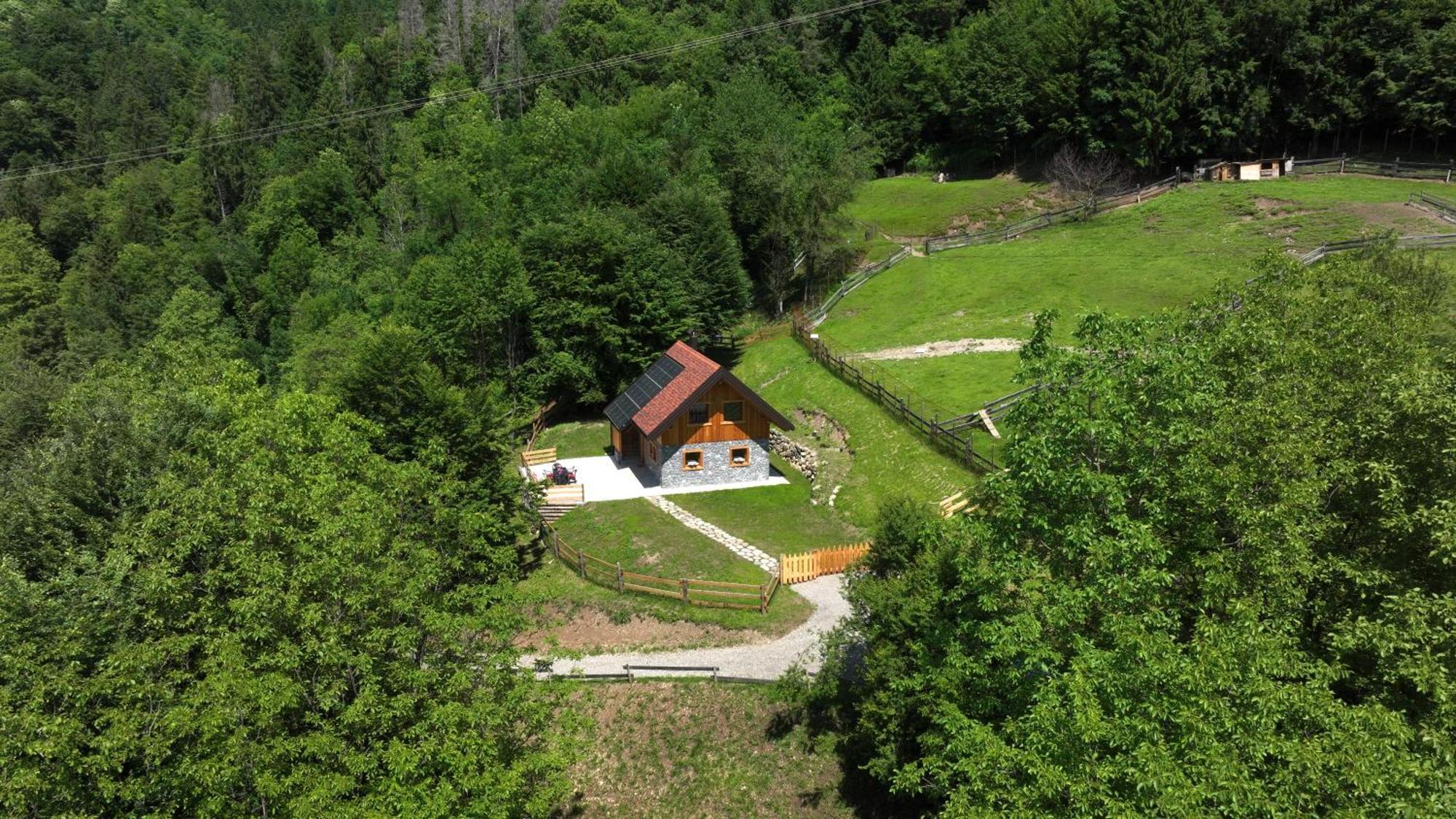 Chalet Navauce Raveo Esterno foto