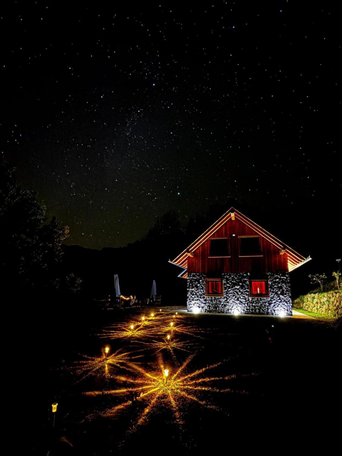 Chalet Navauce Raveo Esterno foto